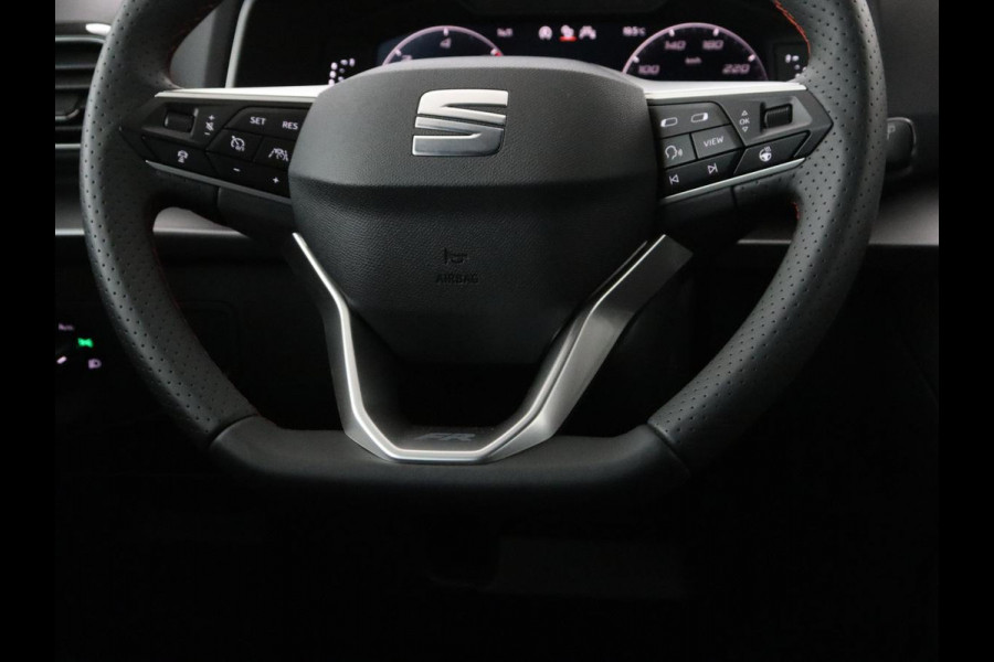 Seat Tarraco 1.4 TSI e-Hybrid PHEV FR Business | SOH 97,9%| Trekhaak | Stoelverwarming | LED | Stuurwielverwarming | Apple Carplay | 360 Camera |