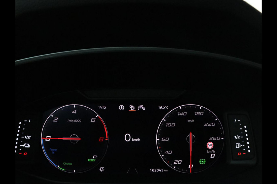 Seat Tarraco 1.4 TSI e-Hybrid PHEV FR Business | SOH 97,9%| Trekhaak | Stoelverwarming | LED | Stuurwielverwarming | Apple Carplay | 360 Camera |
