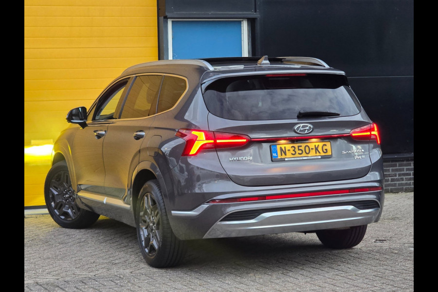 Hyundai Santa Fe 1.6 T-GDI PHEV Premium Plus Sky 7 Persoons / Schermen / Leder / Head Up / Memory / Pano / Verkoeling / Led / Pdc