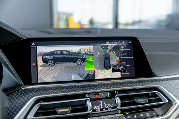 BMW X6 M50i High Executive - M Sport | Panorama | 4-wielsturing | H&K | Soft Close | 360 Camera