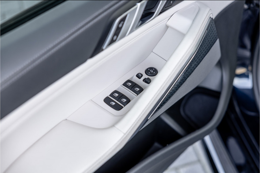BMW X6 M50i High Executive - M Sport | Panorama | 4-wielsturing | H&K | Soft Close | 360 Camera