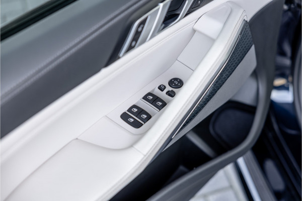 BMW X6 M50i High Executive - M Sport | Panorama | 4-wielsturing | H&K | Soft Close | 360 Camera