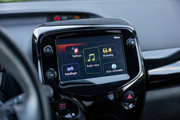 Peugeot 108 1.0 e-VTi Allure / Automaat / 50dkm NAP / Camera / Carplay / Org. NL / Keyless Entry