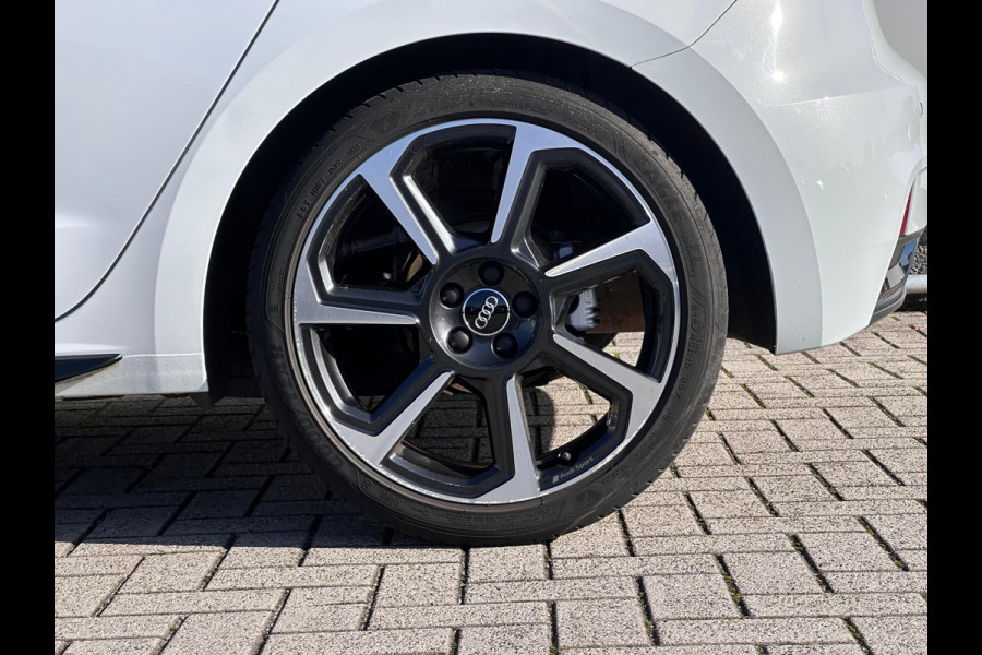 Audi A1 Sportback 30 TFSI epic NL-AUTO | LEDER | TWO TONE |AUTOMAAT