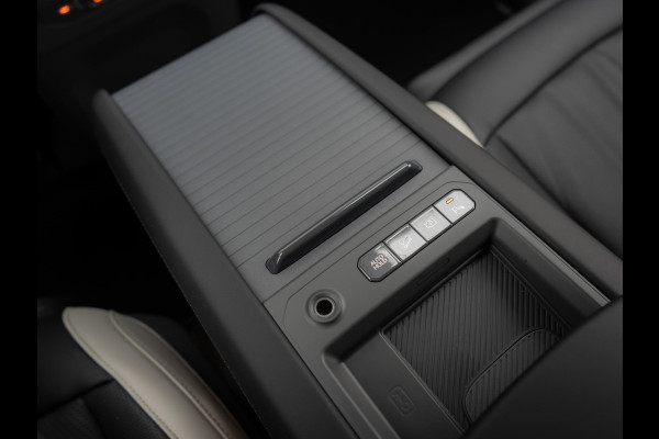 Kia EV9 GT-Line AWD 99.8 kWh | UNIEKE KLEUR | TREKHAAK WEGKLAPBAAR | HUD | SCHUIFKANTEL DAK | MERIDIAN AUDIO | LED | LEDER