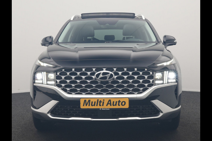 Hyundai Santa Fe 1.6 T-GDI PHEV Premium Sky 7 Persoons 266pk Dealer O.H. | SOH 97,1% | Trekhaak Af Fabriek | Panodak | Adaptive Cruise | Head Up | 360 Camera | Lederen Sportstoelen Memory & Ventilatie | BLIS | Keyless | Stoelen & Stuur Vewarmd | Apple Carplay | Na