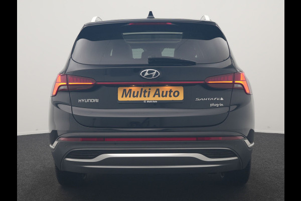 Hyundai Santa Fe 1.6 T-GDI PHEV Premium Sky 7 Persoons 266pk Dealer O.H. | SOH 97,1% | Trekhaak Af Fabriek | Panodak | Adaptive Cruise | Head Up | 360 Camera | Lederen Sportstoelen Memory & Ventilatie | BLIS | Keyless | Stoelen & Stuur Vewarmd | Apple Carplay | Na