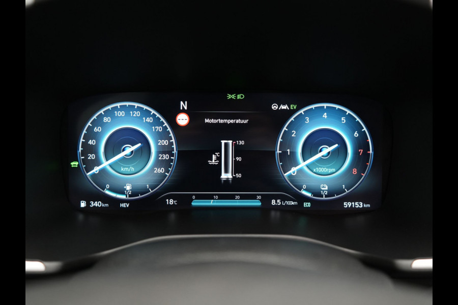 Hyundai Santa Fe 1.6 T-GDI PHEV Premium Sky 7 Persoons 266pk Dealer O.H. | SOH 97,1% | Trekhaak Af Fabriek | Panodak | Adaptive Cruise | Head Up | 360 Camera | Lederen Sportstoelen Memory & Ventilatie | BLIS | Keyless | Stoelen & Stuur Vewarmd | Apple Carplay | Na