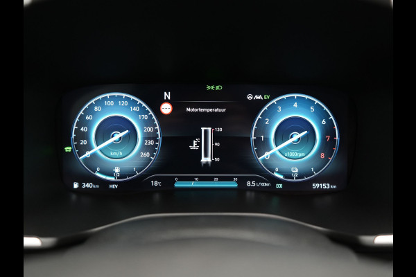 Hyundai Santa Fe 1.6 T-GDI PHEV Premium Sky 7 Persoons 266pk Dealer O.H. | SOH 97,1% | Trekhaak Af Fabriek | Panodak | Adaptive Cruise | Head Up | 360 Camera | Lederen Sportstoelen Memory & Ventilatie | BLIS | Keyless | Stoelen & Stuur Vewarmd | Apple Carplay | Na