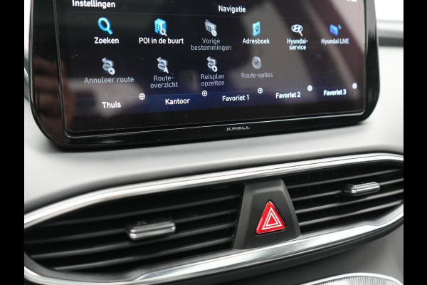Hyundai Santa Fe 1.6 T-GDI PHEV Premium Sky 7 Persoons 266pk Dealer O.H. | SOH 97,1% | Trekhaak Af Fabriek | Panodak | Adaptive Cruise | Head Up | 360 Camera | Lederen Sportstoelen Memory & Ventilatie | BLIS | Keyless | Stoelen & Stuur Vewarmd | Apple Carplay | Na