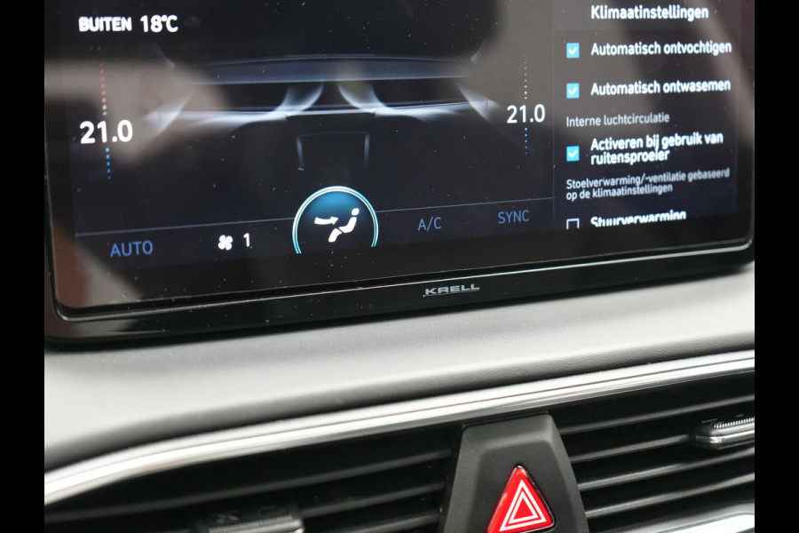 Hyundai Santa Fe 1.6 T-GDI PHEV Premium Sky 7 Persoons 266pk Dealer O.H. | SOH 97,1% | Trekhaak Af Fabriek | Panodak | Adaptive Cruise | Head Up | 360 Camera | Lederen Sportstoelen Memory & Ventilatie | BLIS | Keyless | Stoelen & Stuur Vewarmd | Apple Carplay | Na