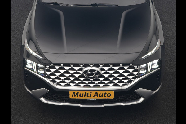 Hyundai Santa Fe 1.6 T-GDI PHEV Premium Sky 7 Persoons 266pk Dealer O.H. | SOH 97,1% | Trekhaak Af Fabriek | Panodak | Adaptive Cruise | Head Up | 360 Camera | Lederen Sportstoelen Memory & Ventilatie | BLIS | Keyless | Stoelen & Stuur Vewarmd | Apple Carplay | Na