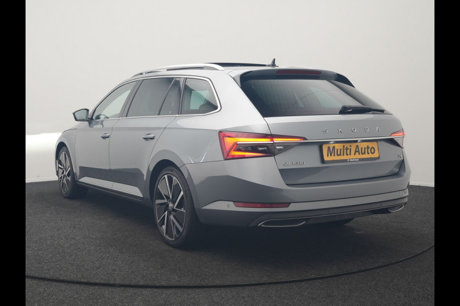 Škoda Superb Combi 1.4 TSI iV Laurin & Klement PHEV 218pk Dealer O.H. | Trekhaak Af Fabriek | Panodak | Adaptive Cruise | 360 Camera | Canton Audio | Lederen Comfortstoelen Memory & Massage & Ventilatie | Sfeerverlichting | Stoelen & Stuur Verwarmd | BLIS | Keyless | Plug In Hybrid |