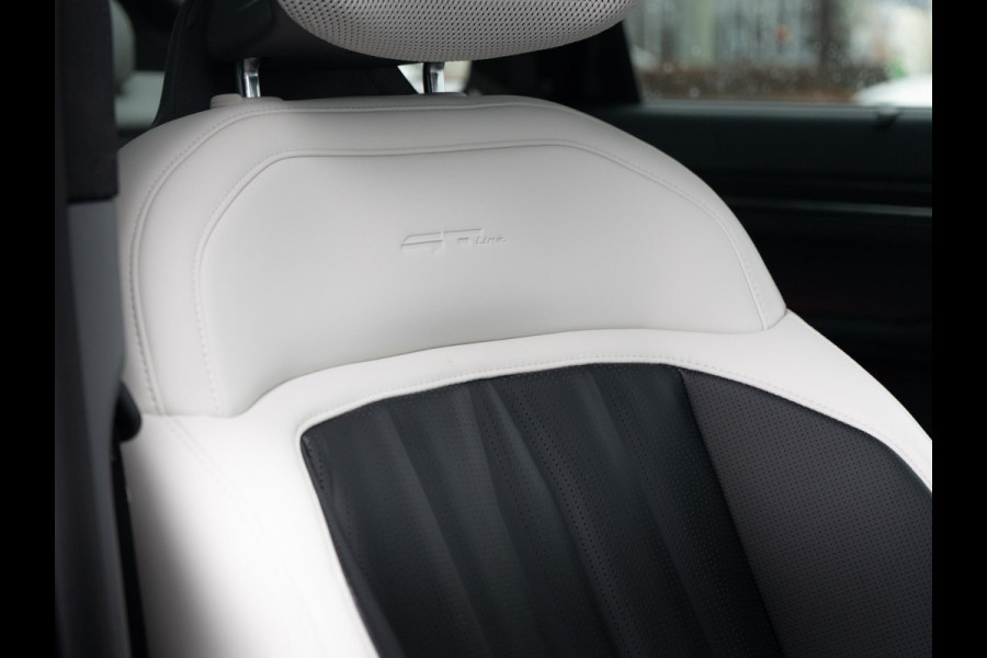Kia EV9 GT-Line AWD 99.8 kWh PANTHERA METAL UIT VOORRAAD | 7-Pers. | 21" | Head-Up | Stoel-/Stuurverwarming | Premium Audio | Schuif-/kanteldak | Adapt. Cruise |