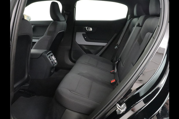 Polestar 2 Standard Range Single Motor 63kWh | SOH 89,4% | Stoelverwarming | Camera | Trekhaak | LED | Keyless |