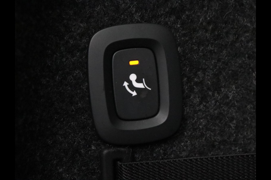 Polestar 2 Standard Range Single Motor 63kWh | SOH 89,4% | Stoelverwarming | Camera | Trekhaak | LED | Keyless |