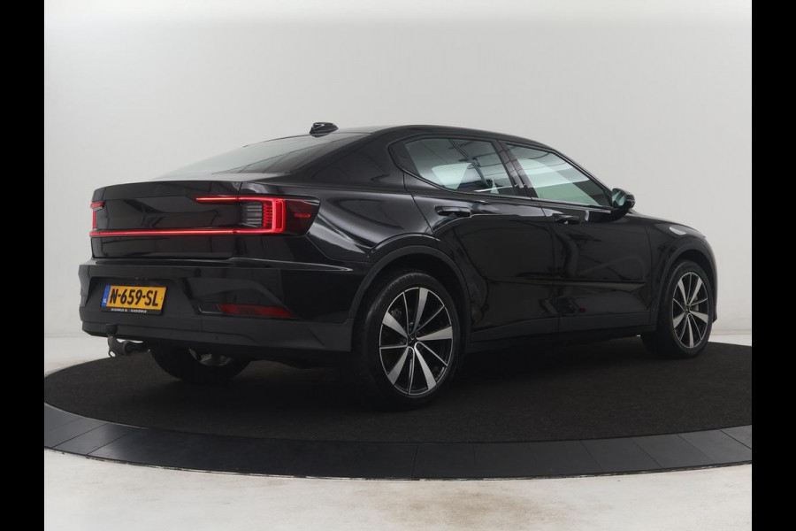 Polestar 2 Standard Range Single Motor 63kWh | SOH 89,4% | Stoelverwarming | Camera | Trekhaak | LED | Keyless |