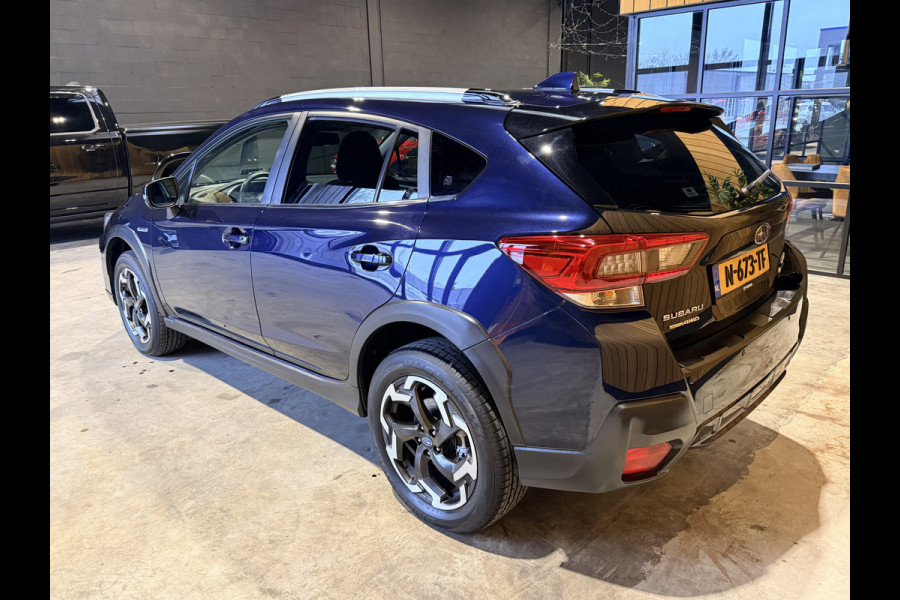 Subaru XV 2.0i e-BOXER Luxury Automaat | 4X4 | Adaptive-cruise | Navigatie | Apple-carplay Camera voor en achter | 49. 000 km met NAP