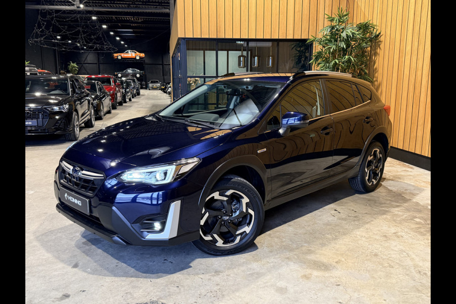 Subaru XV 2.0i e-BOXER Luxury Automaat | 4X4 | Adaptive-cruise | Navigatie | Apple-carplay Camera voor en achter | 49. 000 km met NAP