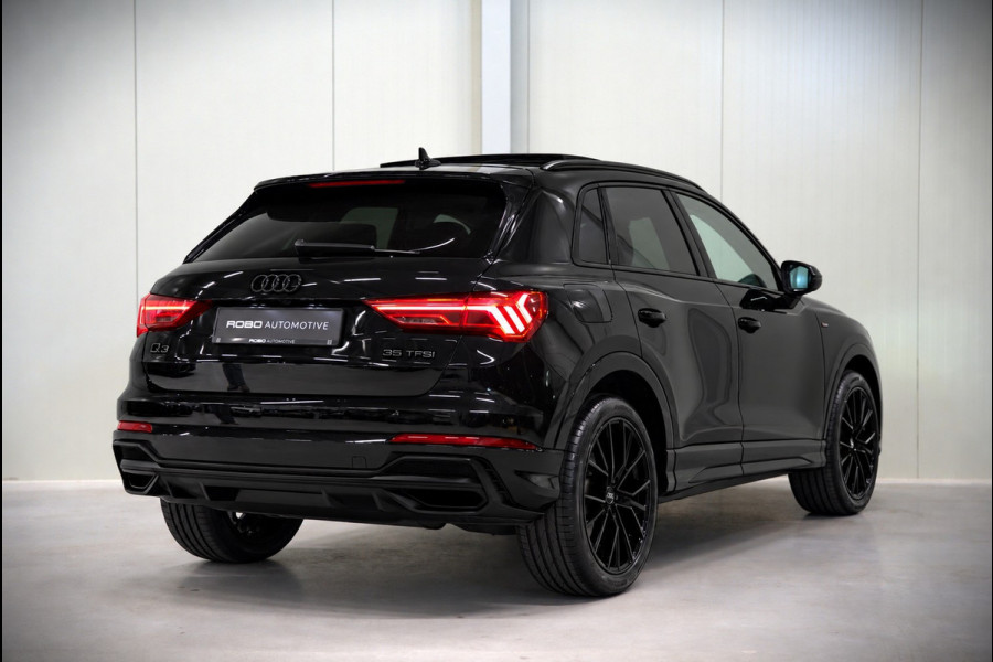Audi Q3 35 TFSI S Line Pro Line S S-Line | Panoramadak | Stoelverwarming | Camera | Cruise Control | Apple Carplay | Dodehoekdetectie | Navigatie | Parkeersensoren |