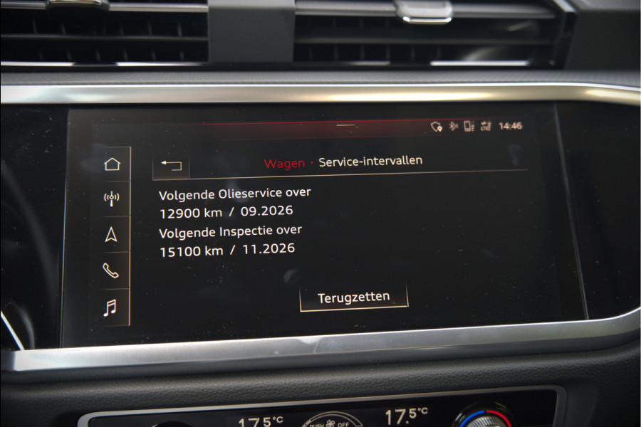 Audi Q3 35 TFSI S Line Pro Line S S-Line | Panoramadak | Stoelverwarming | Camera | Cruise Control | Apple Carplay | Dodehoekdetectie | Navigatie | Parkeersensoren |