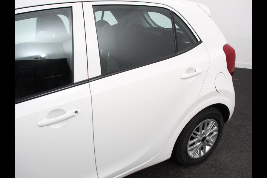 Kia Picanto 1.0 DPi Automaat DynamicLine Navigatie Apple Carplay Android Auto Camera Cruise Control Airco Lichtmetalen velgen