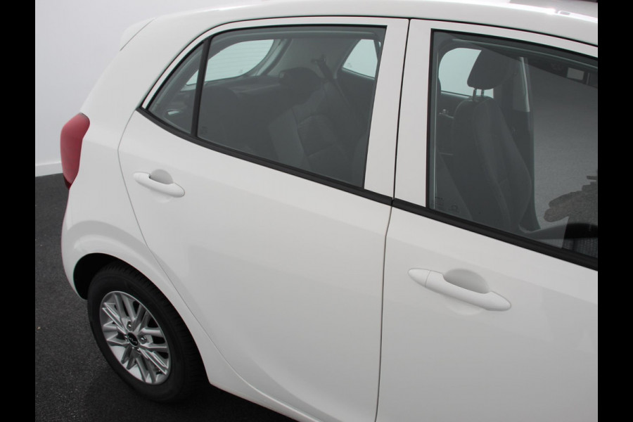 Kia Picanto 1.0 DPi Automaat DynamicLine Navigatie Apple Carplay Android Auto Camera Cruise Control Airco Lichtmetalen velgen