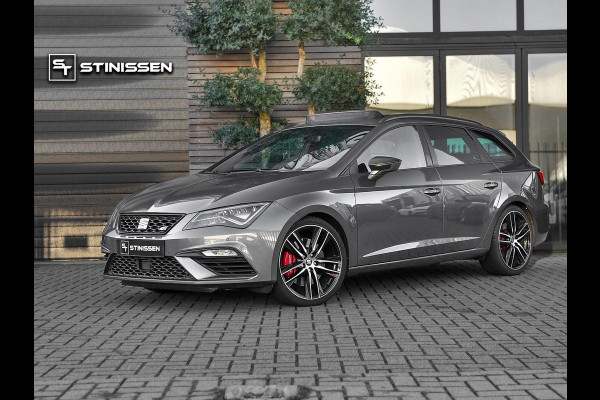 Seat Leon ST 2.0 TSI 4DRIVE CUPRA Schaalstoelen Pano Camera 19 inch Velgen