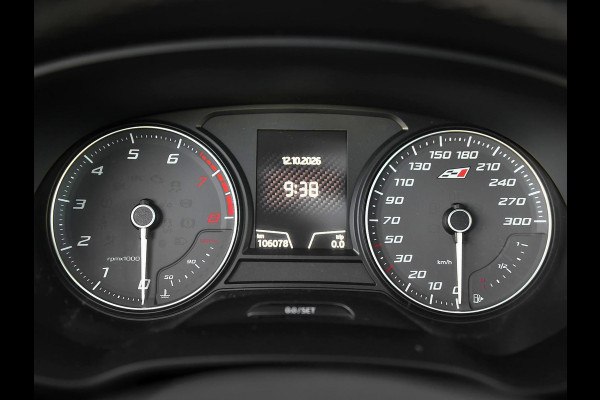 Seat Leon ST 2.0 TSI 4DRIVE CUPRA Schaalstoelen Pano Camera 19 inch Velgen