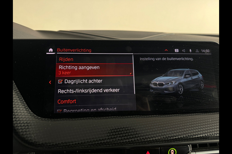 BMW 1-serie 120i High Executive Pano|Sfeer|HuD|Leder|Lane Assist