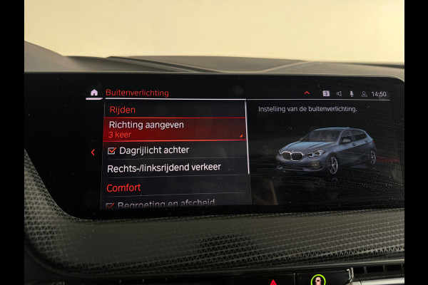 BMW 1-serie 120i High Executive Pano|Sfeer|HuD|Leder|Lane Assist