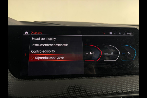 BMW 1-serie 120i High Executive Pano|Sfeer|HuD|Leder|Lane Assist