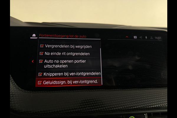 BMW 1-serie 120i High Executive Pano|Sfeer|HuD|Leder|Lane Assist