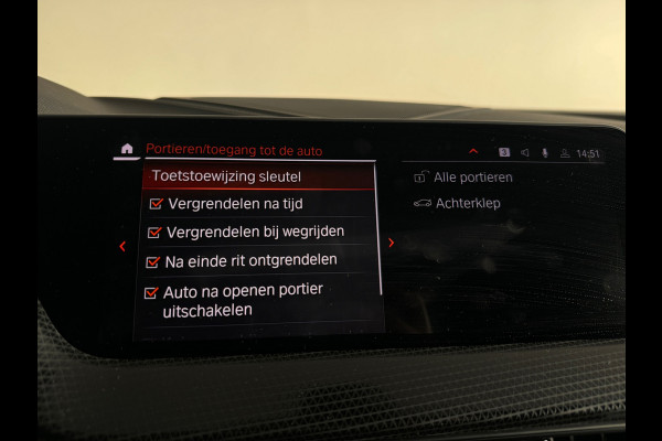 BMW 1-serie 120i High Executive Pano|Sfeer|HuD|Leder|Lane Assist