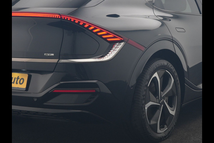 Kia Ev6 GT-Line 77.4 kWh 229pk Dealer O.H. | Panodak | Adaptive Cruise | Head Up | Meridian Audio | 360 Camera | Alcantara Sportstoelen Memory & Ventilatie | Keyless | BLIS | Stoelen & Stuur Verwarmd | Apple Carplay | Navigatie | DAB