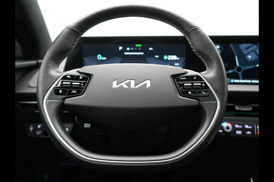 Kia Ev6 GT-Line 77.4 kWh 229pk Dealer O.H. | Panodak | Adaptive Cruise | Head Up | Meridian Audio | 360 Camera | Alcantara Sportstoelen Memory & Ventilatie | Keyless | BLIS | Stoelen & Stuur Verwarmd | Apple Carplay | Navigatie | DAB