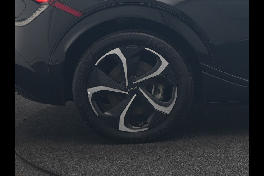 Kia Ev6 GT-Line 77.4 kWh 229pk Dealer O.H. | Panodak | Adaptive Cruise | Head Up | Meridian Audio | 360 Camera | Alcantara Sportstoelen Memory & Ventilatie | Keyless | BLIS | Stoelen & Stuur Verwarmd | Apple Carplay | Navigatie | DAB