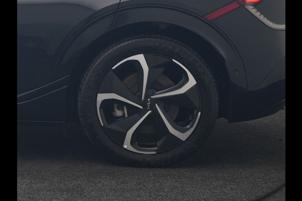 Kia Ev6 GT-Line 77.4 kWh 229pk Dealer O.H. | Panodak | Adaptive Cruise | Head Up | Meridian Audio | 360 Camera | Alcantara Sportstoelen Memory & Ventilatie | Keyless | BLIS | Stoelen & Stuur Verwarmd | Apple Carplay | Navigatie | DAB