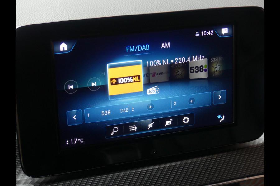 Mercedes-Benz V-Klasse 220d Lang Dubbel Cabine Panoramadak/LED/PDC/LEER
