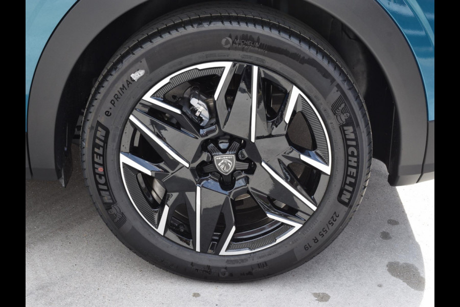 Peugeot 3008 1.2 Hybrid 145 GT Exclusive LEDEREN BEKLEDING | 360 CAMERA |