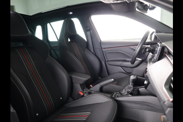 Škoda Kamiq 1.0 TSI Monte Carlo 115pk DSG-7 | 18 inch | Blind Spot | Stoeverwarming | Adaptive Cruise | Panoramadak | Sportstoelen |