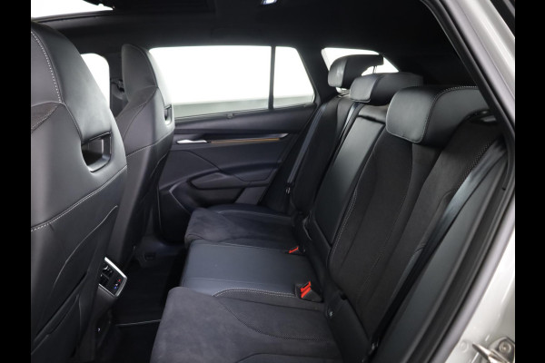Škoda Enyaq 60 Sportline 204pk | Panoramadak | Elektrische stoel memory | Blind spot | Adaptive Cruise Control