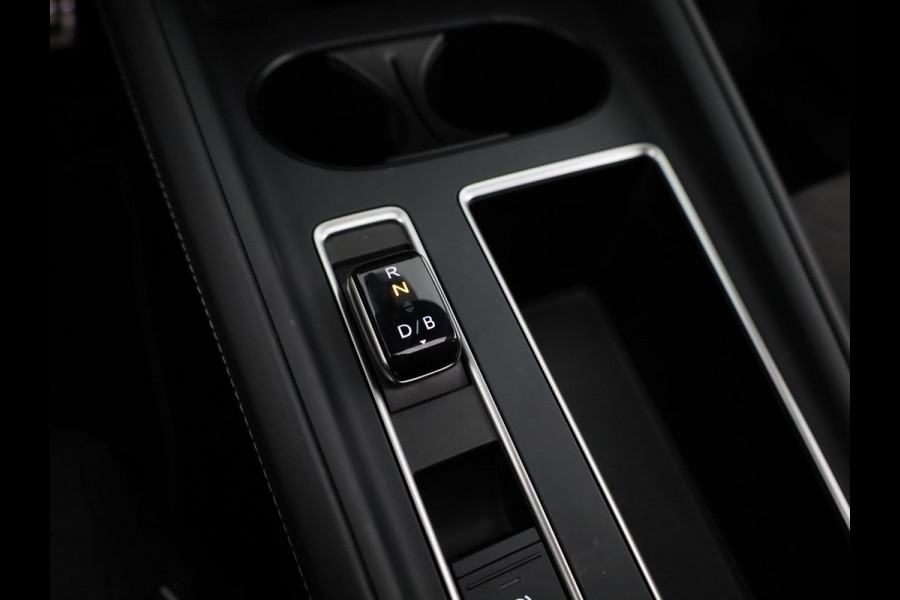 Škoda Enyaq 60 Sportline 204pk | Panoramadak | Elektrische stoel memory | Blind spot | Adaptive Cruise Control