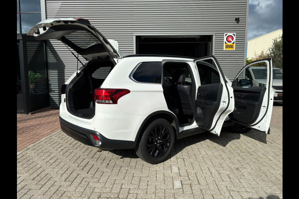 Mitsubishi Outlander 2.0 Benzine 4WD AUTOMAAT,LEER,CAMERA, 7 persoons