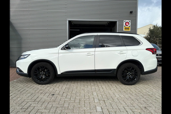 Mitsubishi Outlander 2.0 Benzine 4WD AUTOMAAT,LEER,CAMERA, 7 persoons