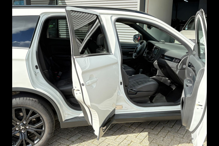 Mitsubishi Outlander 2.0 Benzine 4WD AUTOMAAT,LEER,CAMERA, 7 persoons