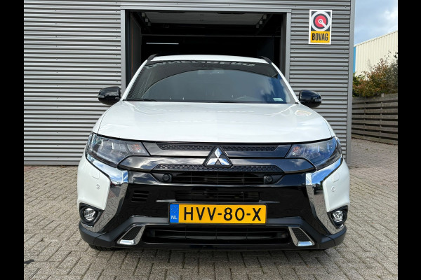 Mitsubishi Outlander 2.0 Benzine 4WD AUTOMAAT,LEER,CAMERA, 7 persoons