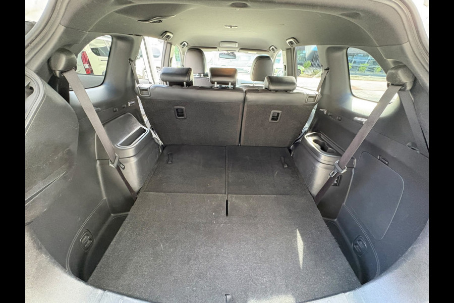 Mitsubishi Outlander 2.0 Benzine 4WD AUTOMAAT,LEER,CAMERA, 7 persoons