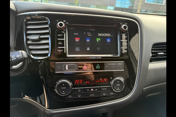 Mitsubishi Outlander 2.0 Benzine 4WD AUTOMAAT,LEER,CAMERA, 7 persoons