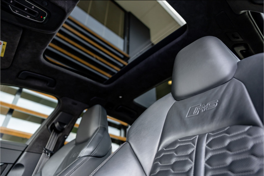 Audi RS6 Avant TFSI quattro - RS Dynamic + | Panorama | B&O Adv. | Carbon Pakket | Stoelkoeling